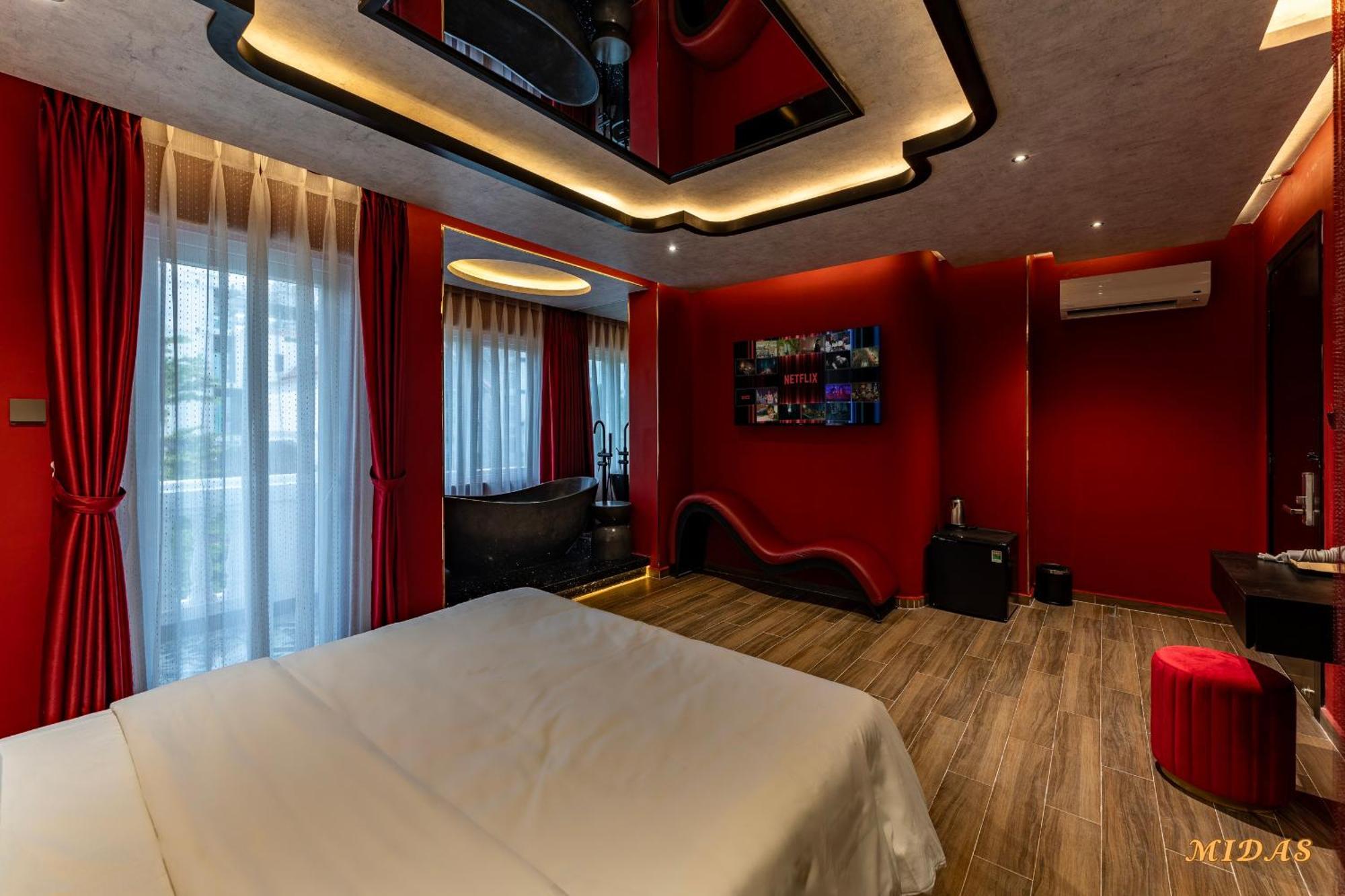 Midas Hotel 2 Ho Chi Minh City Exterior photo